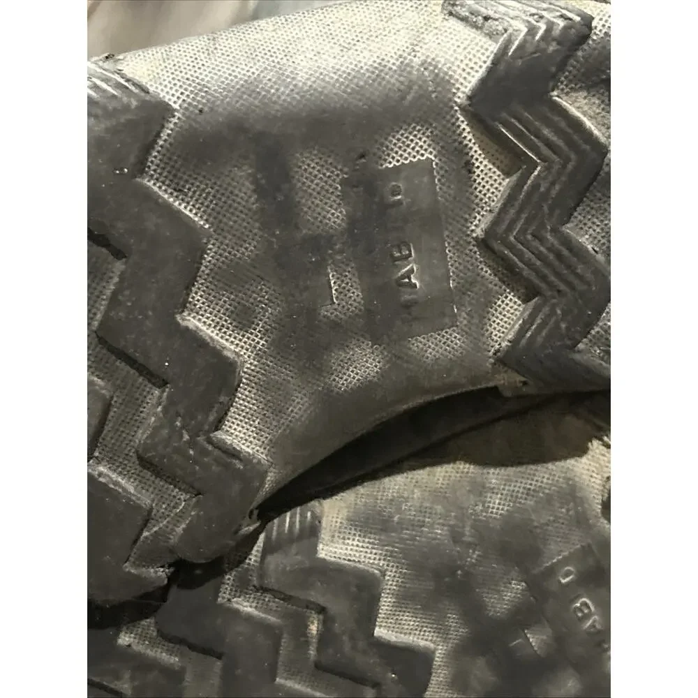 Habit Men's All-Weather Slip On Boots Size 11 Camo